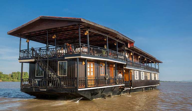 Night Cruise from Huay Xai to Luang Prabang 