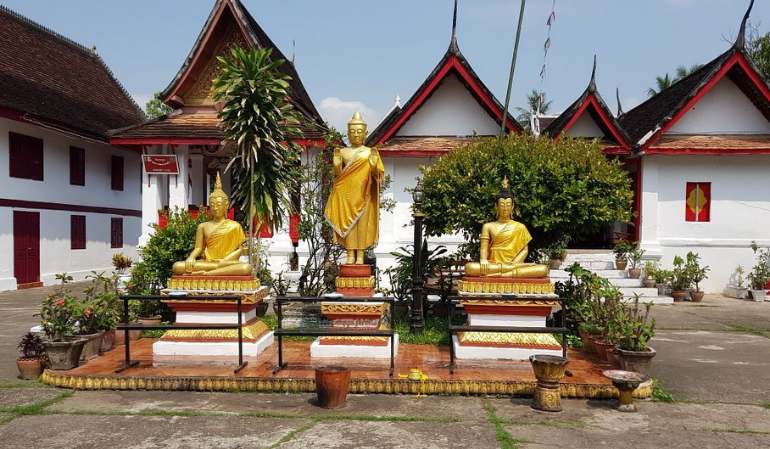 Wat Mai Suwannaphumaham