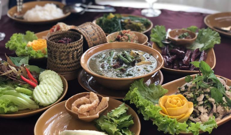 Meals on Laos river cruise